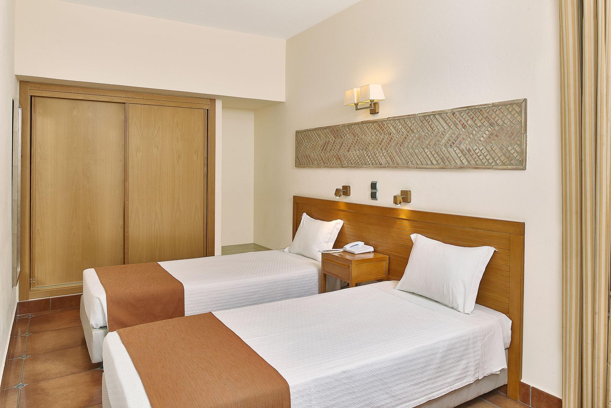Oceanus Aparthotel Albufeira Exteriér fotografie